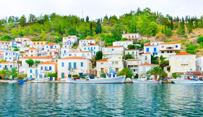 View,Of,The,Capital,Of,Poros,Island,In,Greece